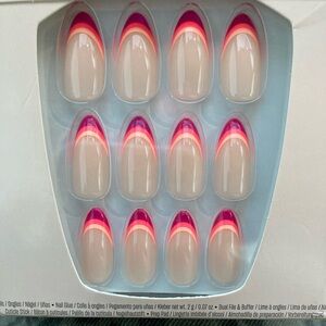 O.P.I. Xpressions Pink and White French Tip Press-On Nails